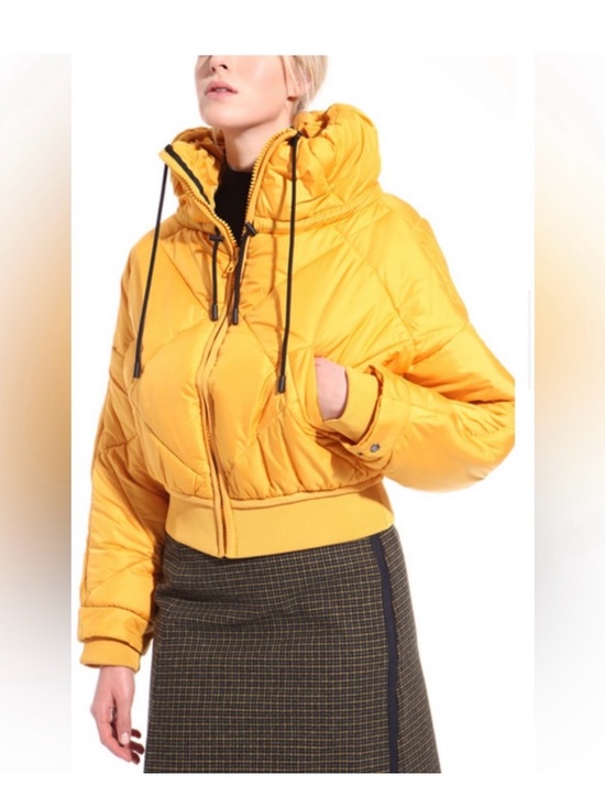 Sportmax Jackets & Blazers - Sportmax MaxMara Label-cut Quilting Hoodie Puffer Jackets Sz:S/M US6 Fall/Winter